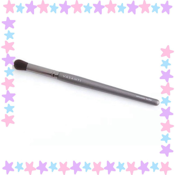 Vasanti Concealer Buffer - Undereye Setting Brush - Picture 1 of 4